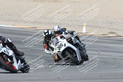 media/Oct-05-2025-CVMA (Sun) [[beeef4f201]]/Race 10-Formula Lightweight Twins Shootout/